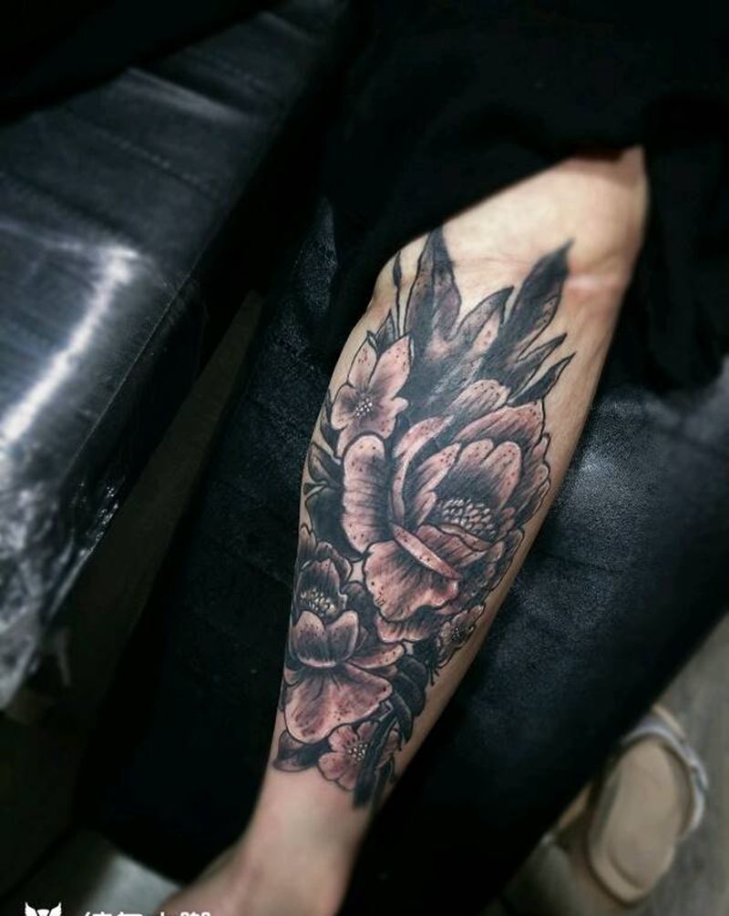 个性花朵纹身图片