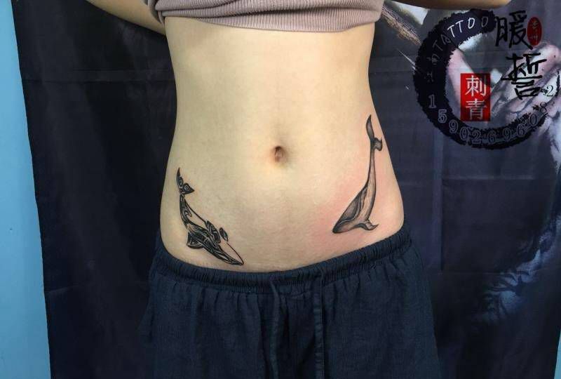 一对儿鲸鱼纹身图片