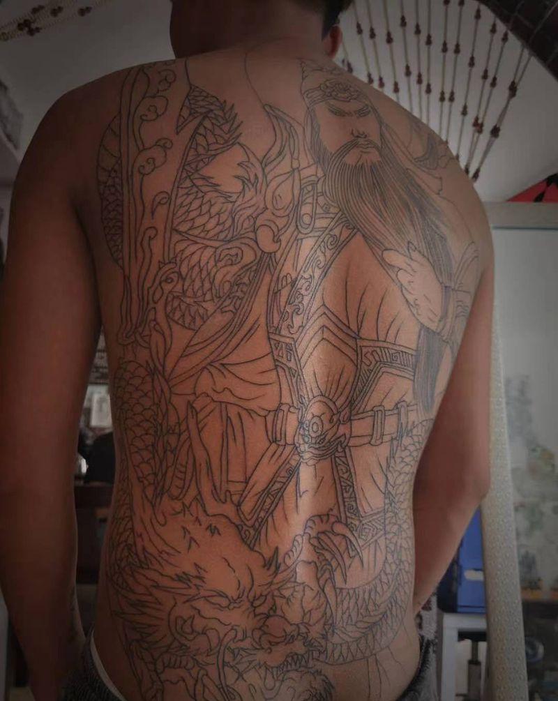 关公纹身图片_背部纹身图案