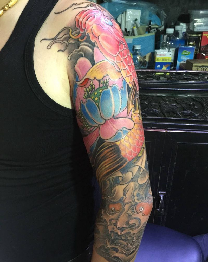 私人定制鲤鱼七分袖纹身图片