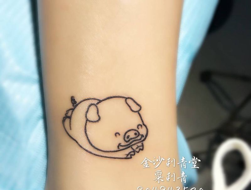 猪猪纹身图片_成品脚部习俗传统动物原创纹身图案
