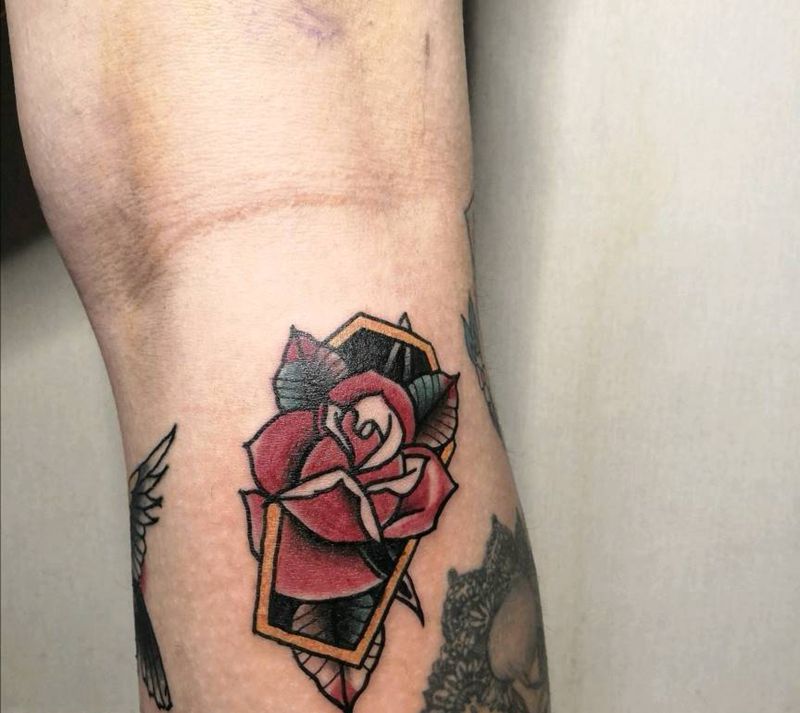 old花纹身图片_Old School花纹身图案