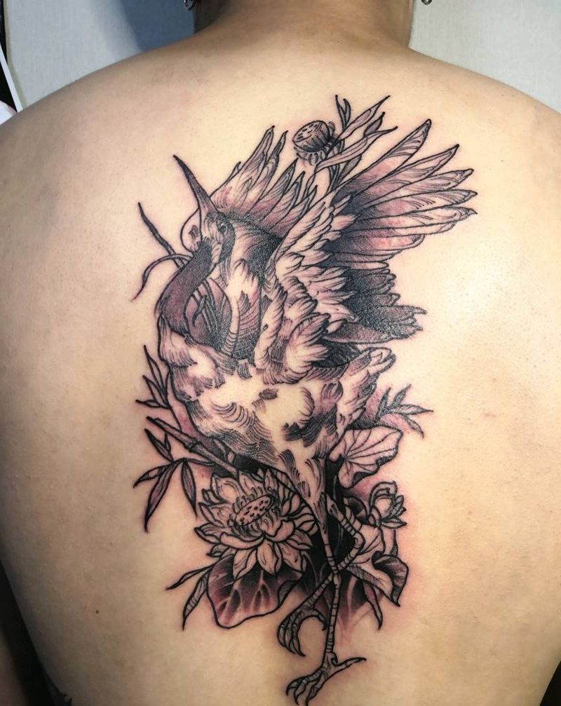 仙鹤纹身图片_背部新传统纹身图案