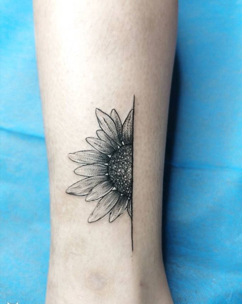 向日葵纹身图片_手臂腿部点刺Old School纹身图案
