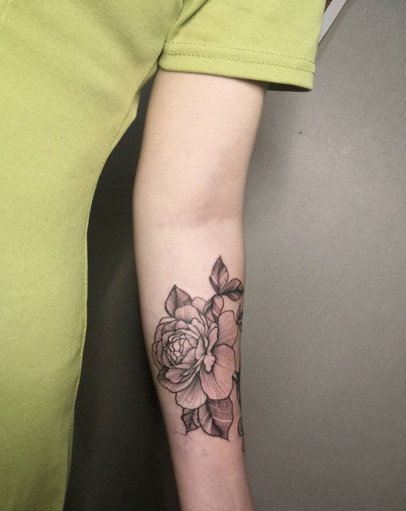 素花 遮盖纹身图片_手臂点刺素花纹身图案