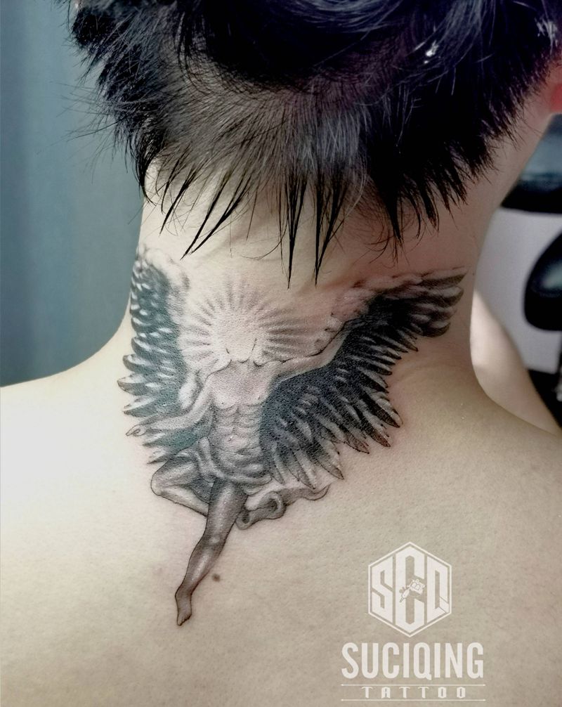 天使权志龙同款纹身图片_颈部欧美写实权志龙纹身图案