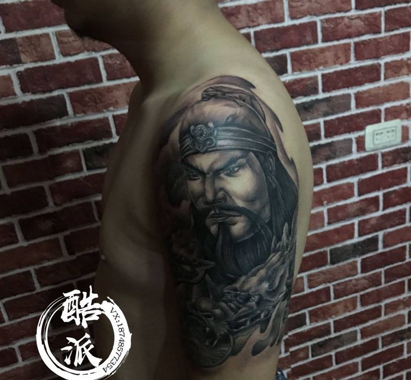 武圣关二爷完成纹身图片