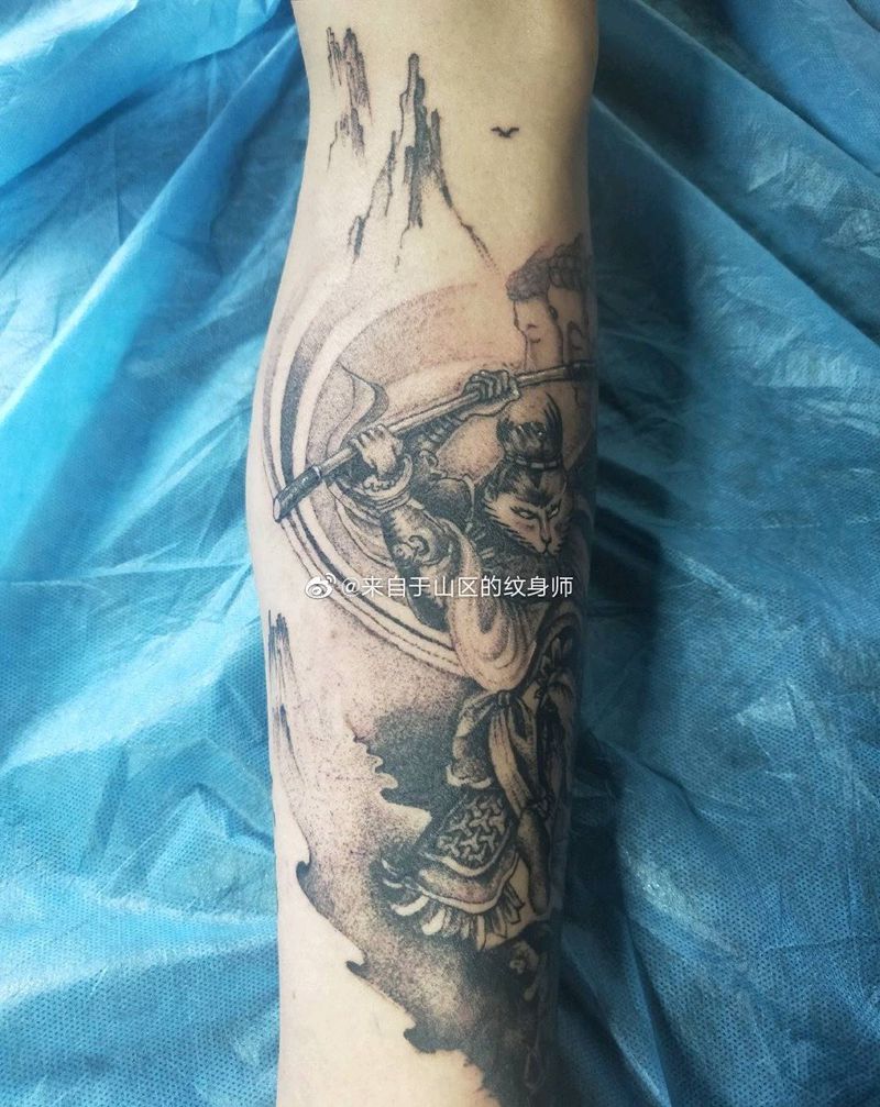 临摹孙悟空之如来纹身图片_腿部脚部点刺新传统纹身图案