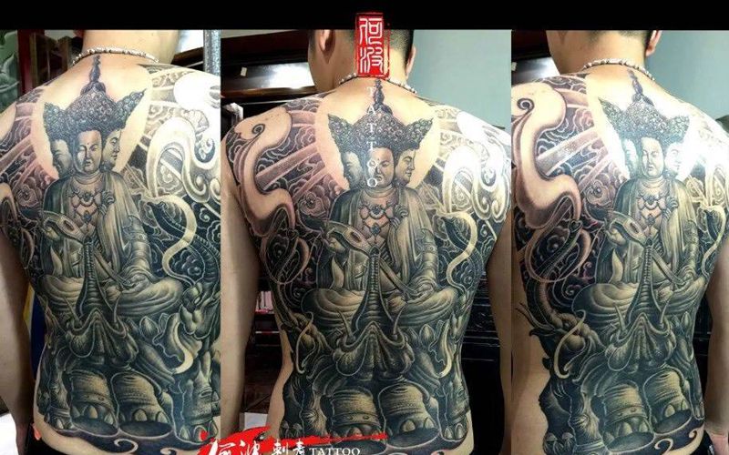 普贤满背纹身图片