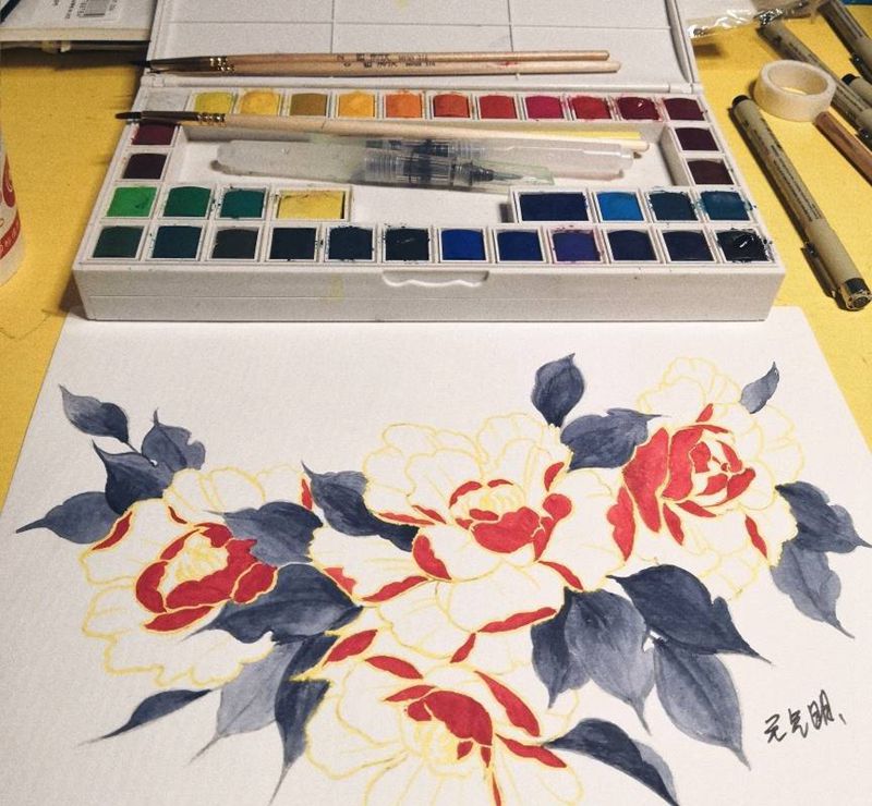 金边牡丹纹身图片_胸部腿部新传统水彩原创牡丹金边牡丹纹身图案