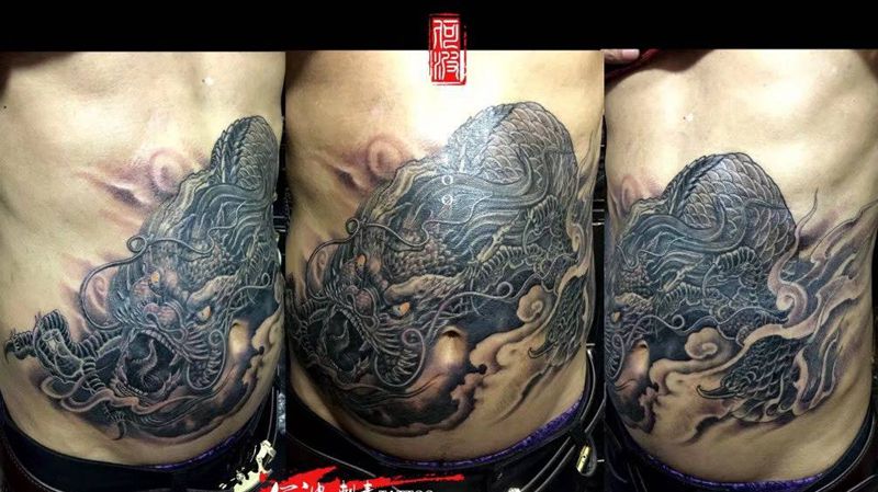 肚子疤痕遮盖纹身图片