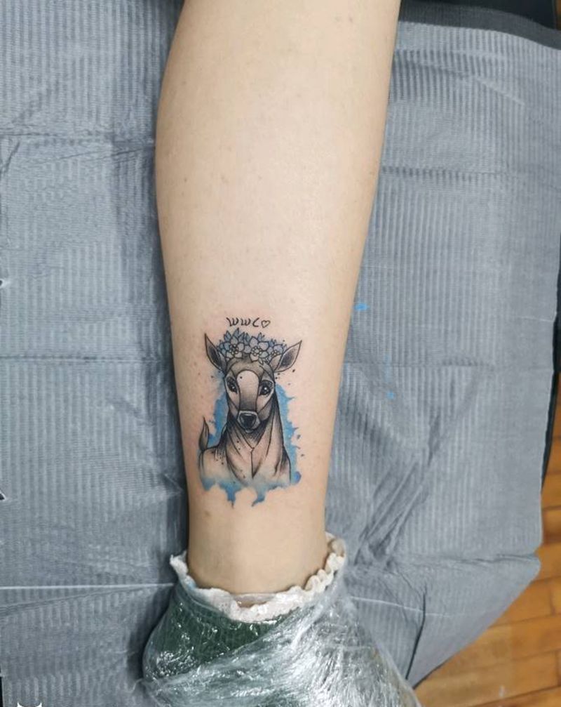 鹿头纹身图片_脚部Old School水彩纹身图案