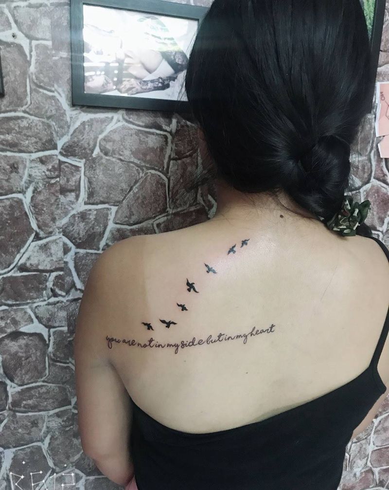 小燕子纹身图片