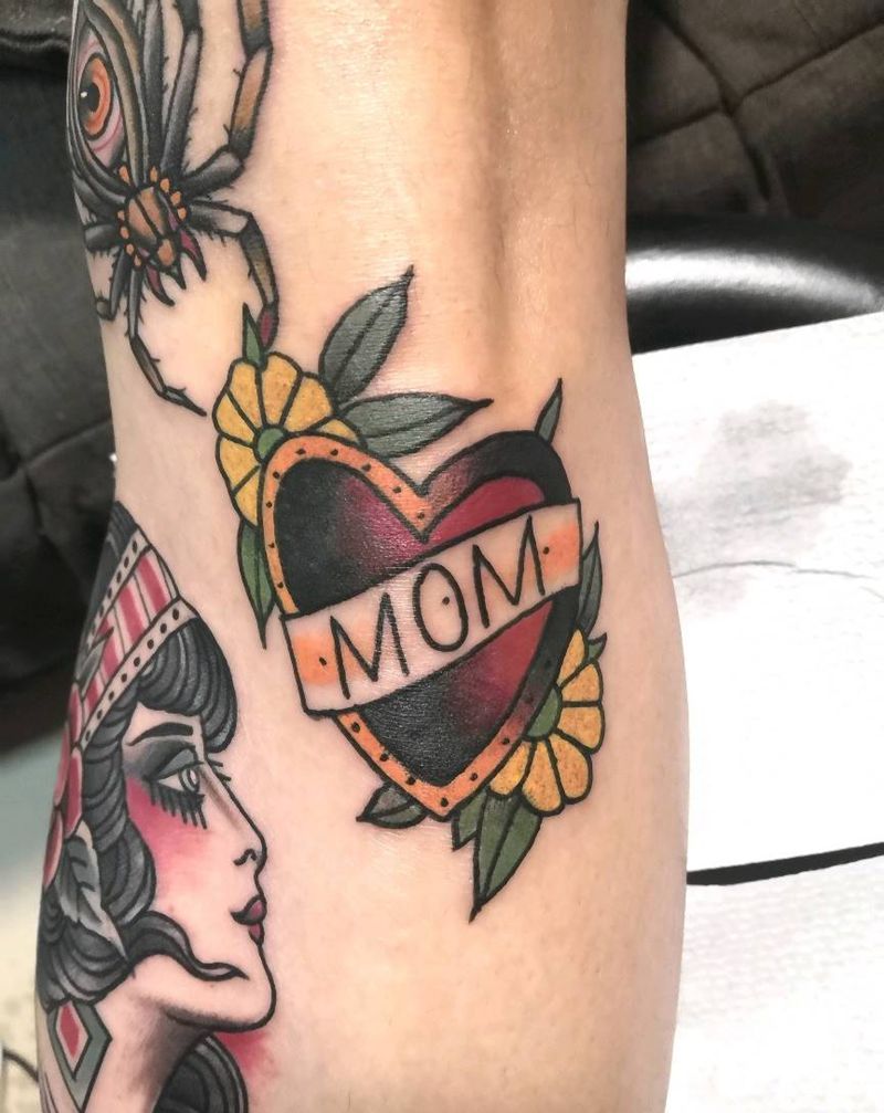 爱心纹身图片_脚部腿部Old School爱心纹身图案