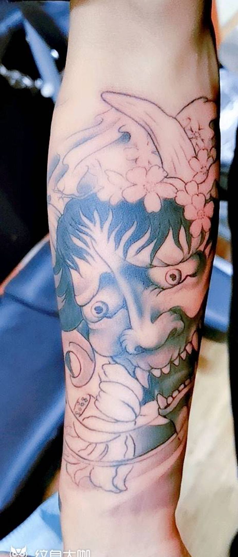 班诺花臂纹身图片手臂老传统纹身图案