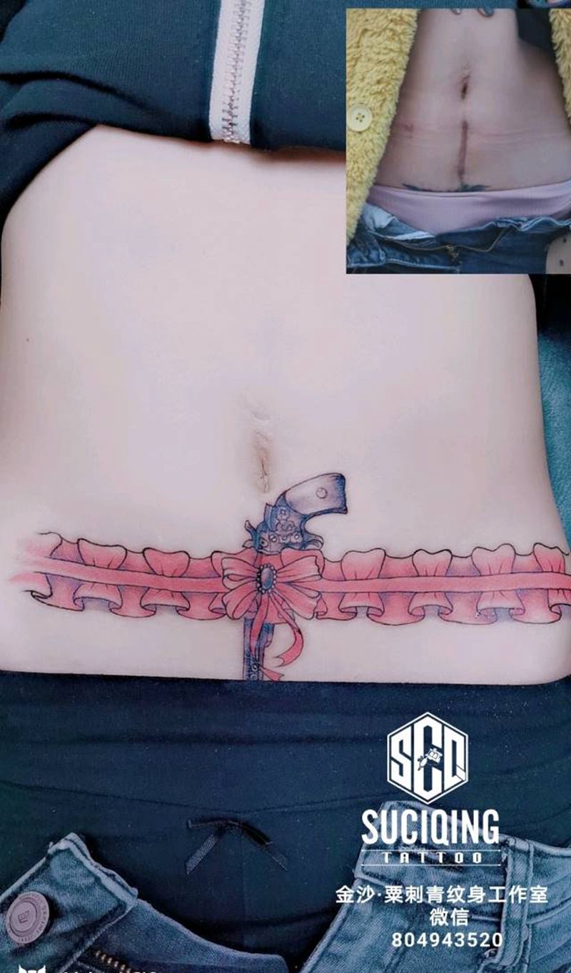 蕾丝蝴蝶结纹身图片_腰部新传统New School纹身图案