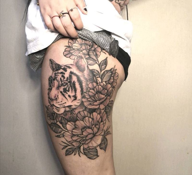 虎  素花纹身图片_虎 素花纹身图案