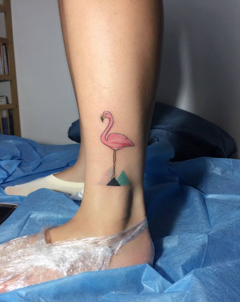 火焰鸟纹身图片_成品脚部清新动物几何纹身图案