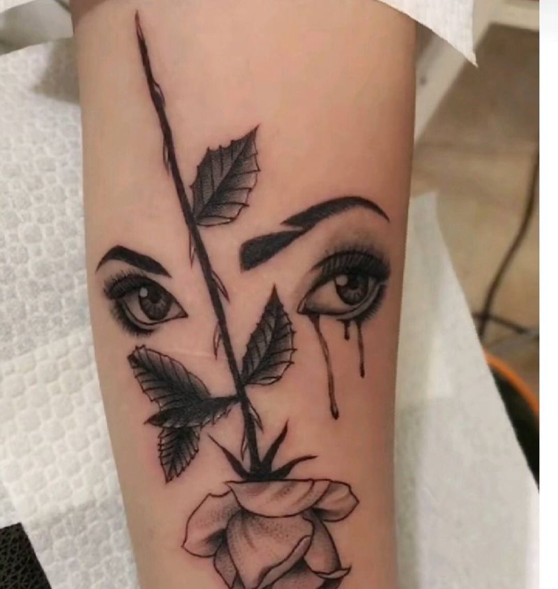 花纹身图片_手部脚部纹身图案