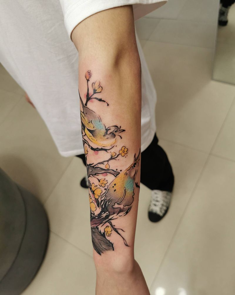 喜上梅枝纹身图片_手臂水彩水墨纹身图案