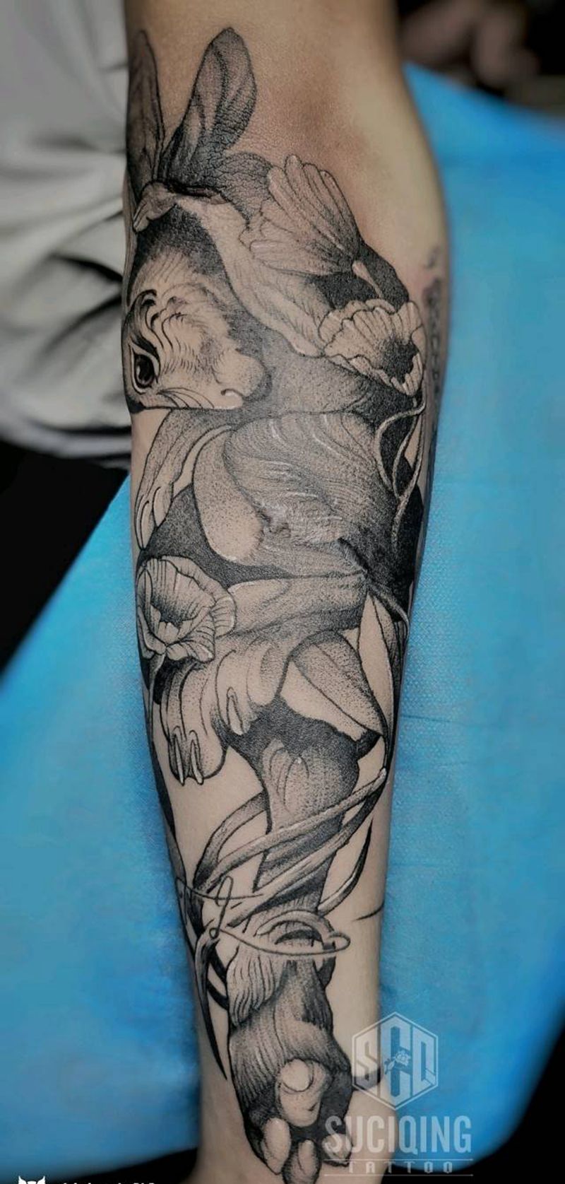 兔子纹身图片_手臂手部New School点刺纹身图案