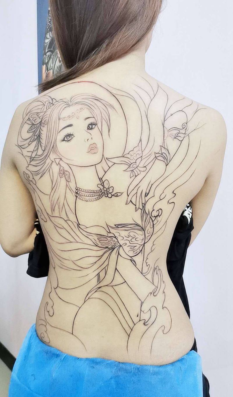 嫦娥纹身图片_背部纹身图案