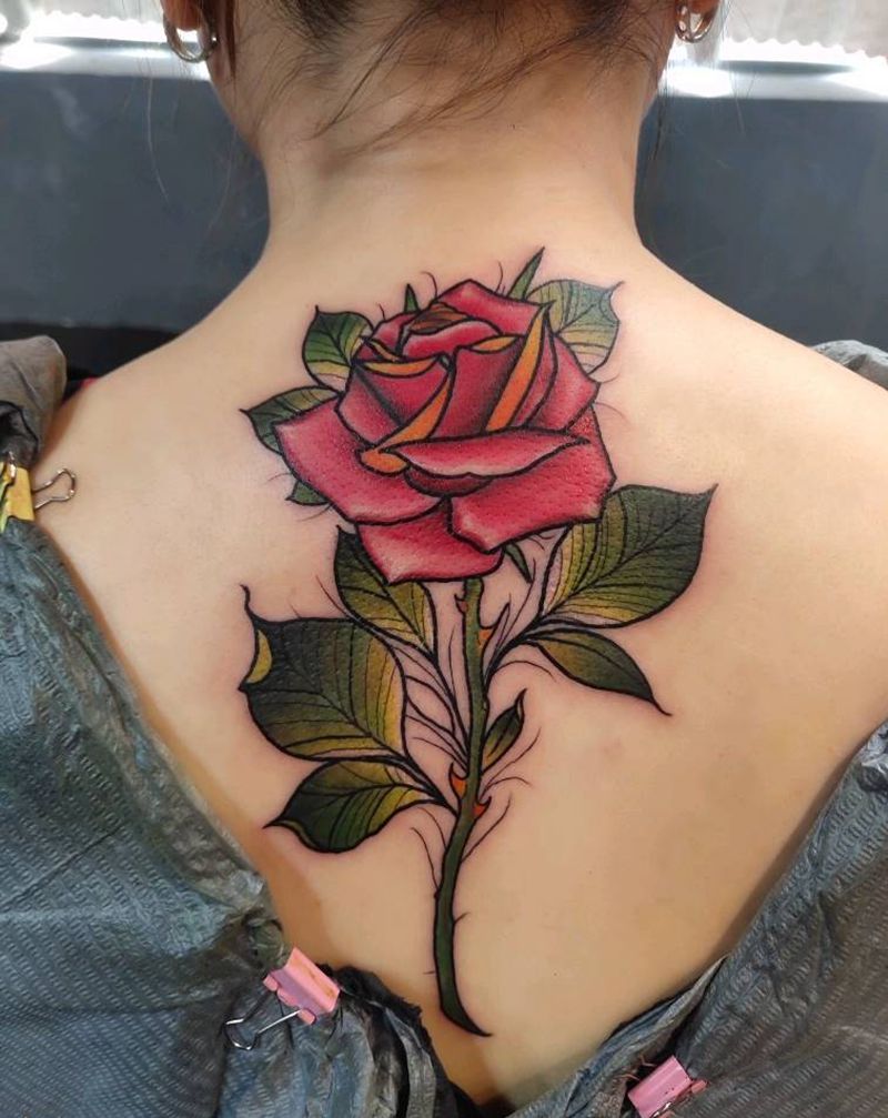 玫瑰纹身图片_背部New School水彩纹身图案