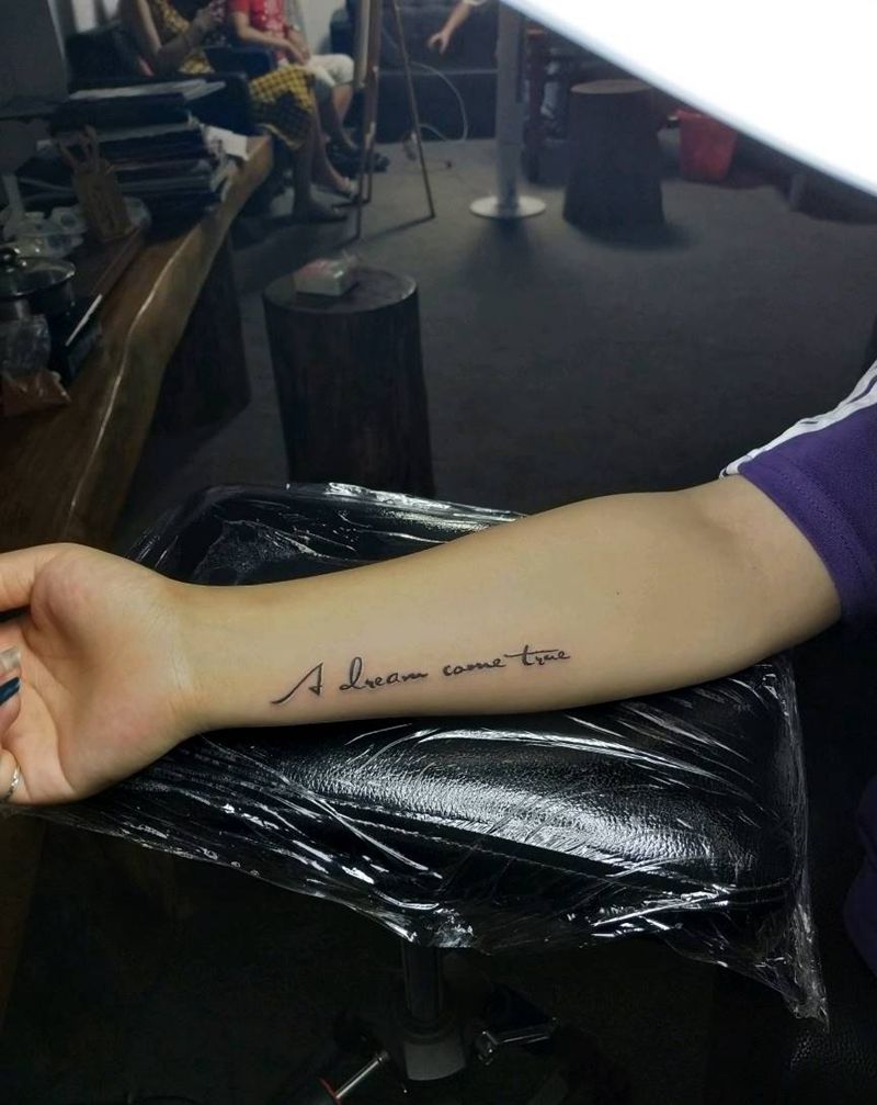 英文纹身图片_手臂清新字符纹身图案