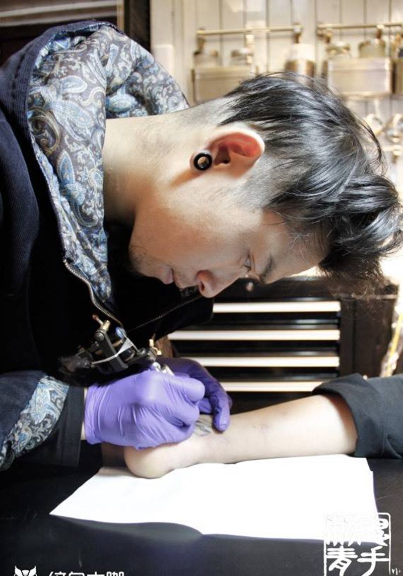 修罗大师兄纹身图片_鬼手纹身图案