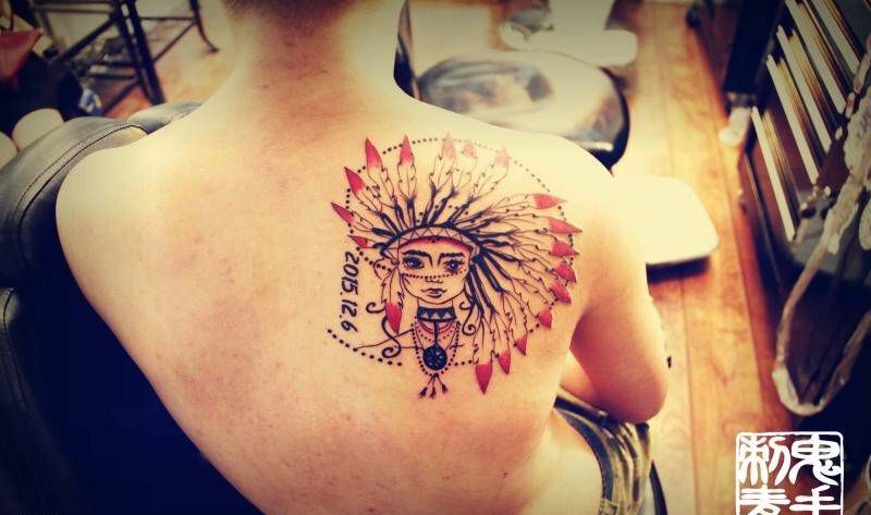 后背印第安纹身图片_鬼手昆明成品背部人物纹身图案