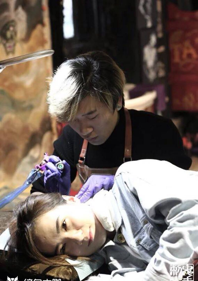 工作照纹身图片