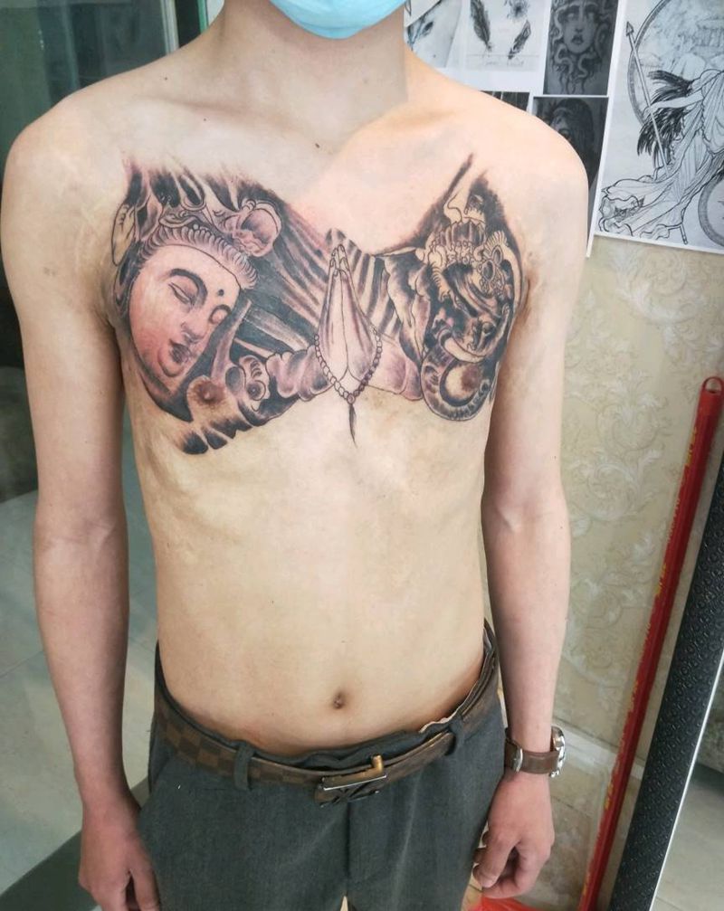 为完成纹身图片_胸部纹身图案