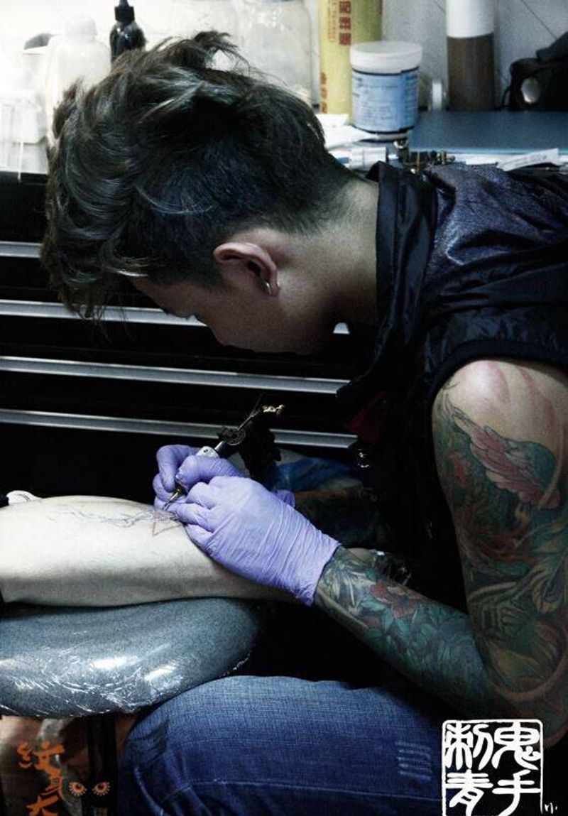 鬼手纹身小鬼店纹身图片