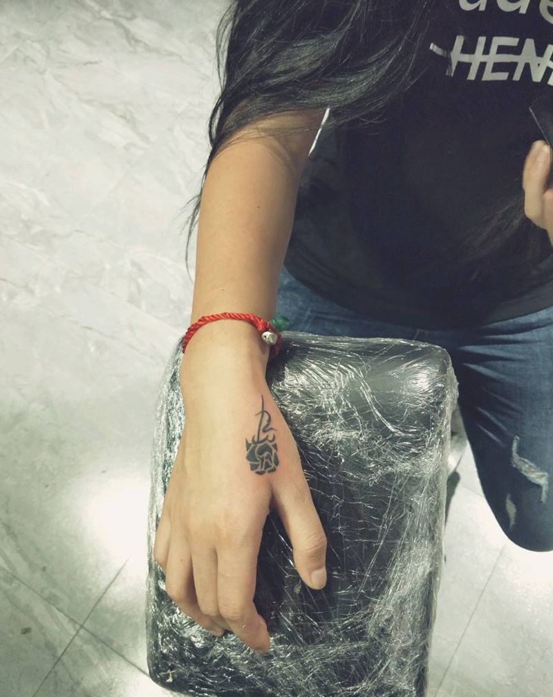 小清新纹身图片_手部纹身图案