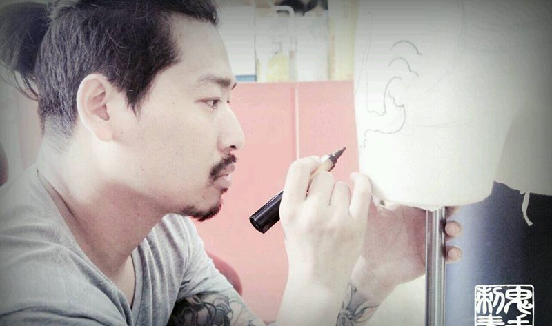 小鬼师傅纹身图片_昆明纹身图案