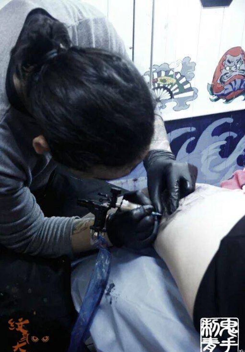 鬼手纹身小鬼店作品纹身图片
