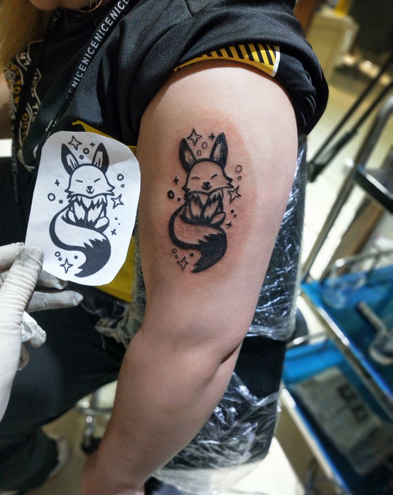 小狐仙纹身图片_手部手臂纹身图案