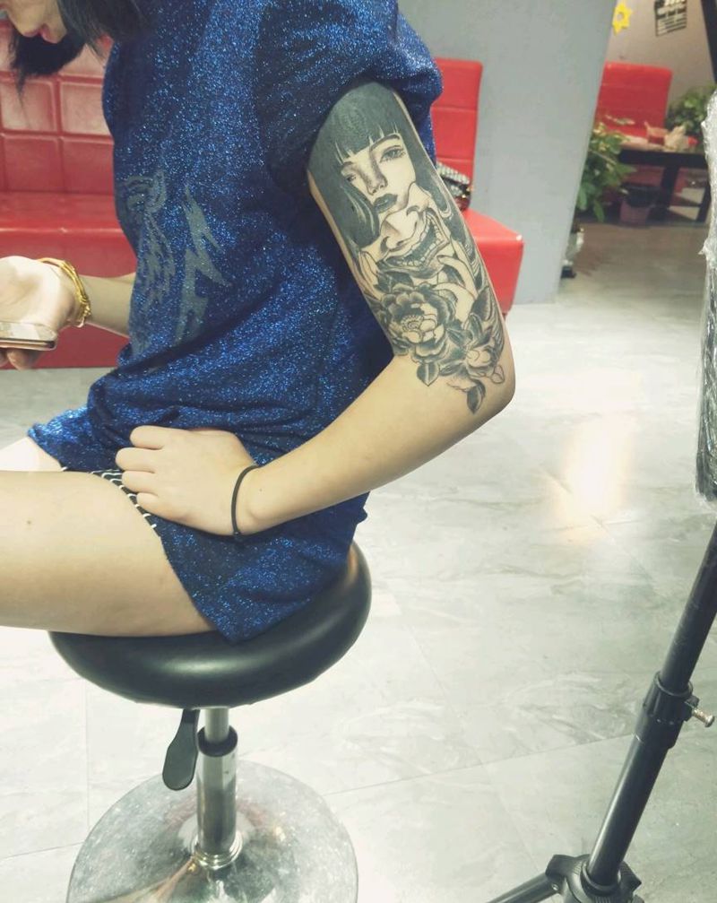 遮盖纹身纹身图片_手臂欧美写实纹身图案