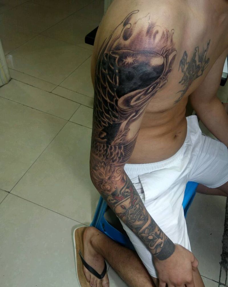 疯狂遮盖…纹身图片