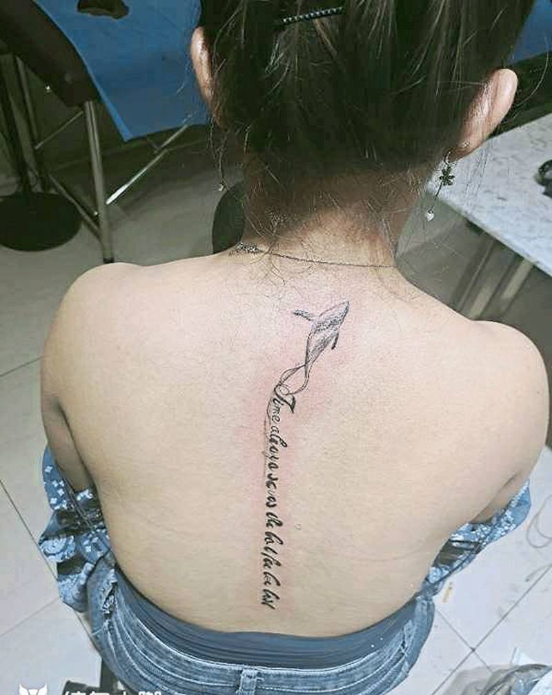 小清新纹身图片_背部纹身图案