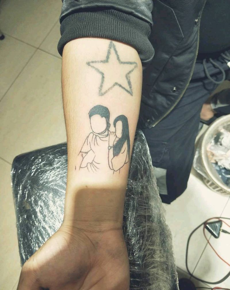 情侣小清新纹身图片_手部纹身图案