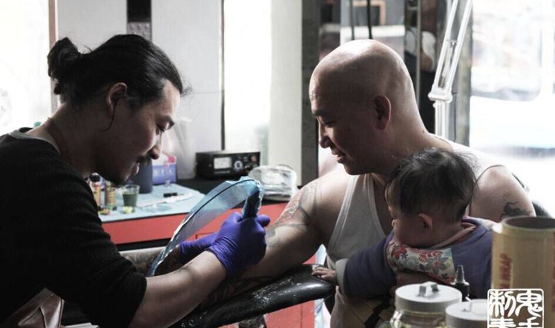 昆明鬼手纹身小鬼店作品纹身图片