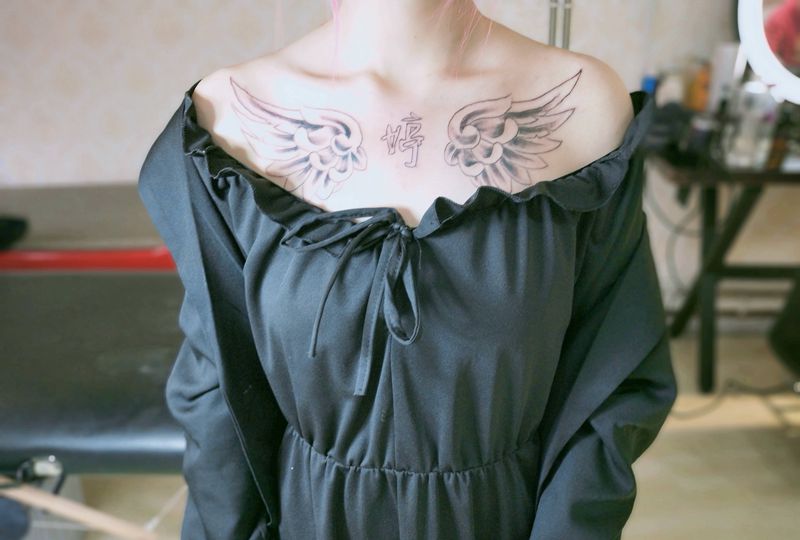 小清新纹身图片_肩部纹身图案