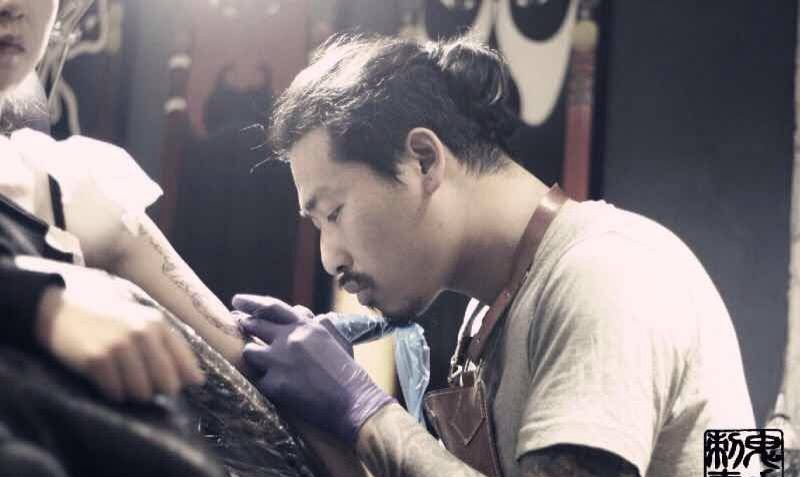 昆明鬼手纹身小鬼店纹身图片_成品原创颈部腹部臀部手部手臂腰部肩部胸部纹身图案