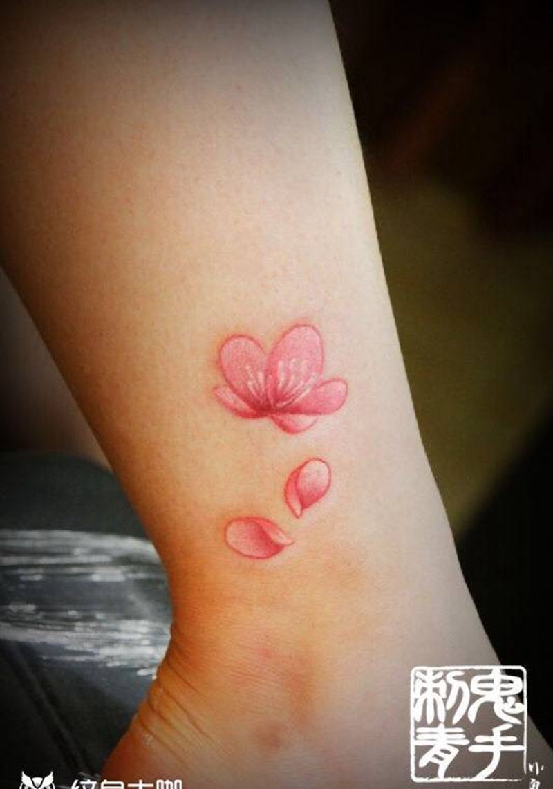 脚踝樱花纹身图片_鬼手昆明成品脚部植物纹身图案