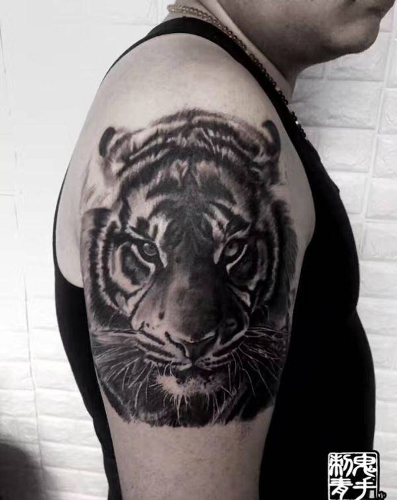 鬼手纹身6.11日作品纹身图片_云南昆明鬼手纹身图案