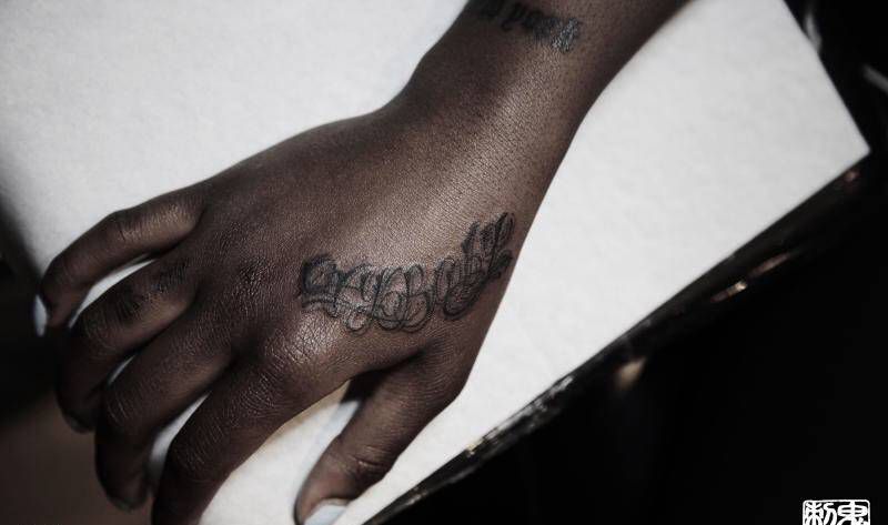 昆明鬼手纹身1.17作品鉴赏纹身图片_鬼手昆明成品肩部背部手部脚部臀部胸部纹身图案