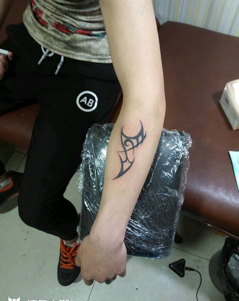 小图腾一纹身图片