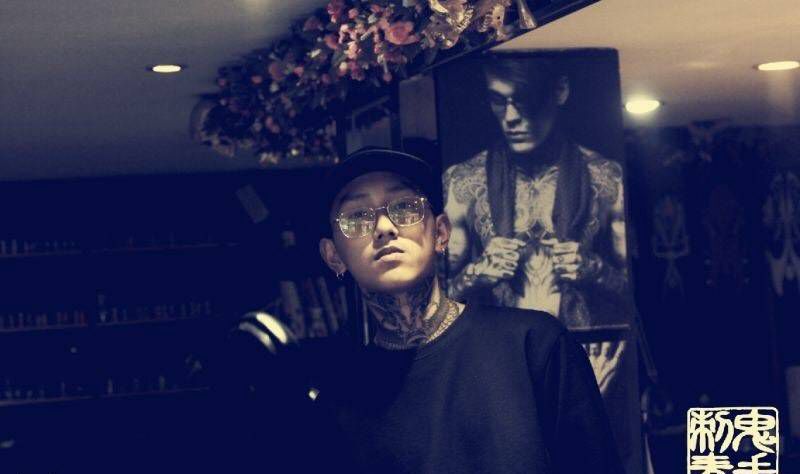 昆明鬼手纹身文化巷小鬼店纹身图片_成品原创欧美传统脚部臀部胸部肩部颈部腰部纹身图案