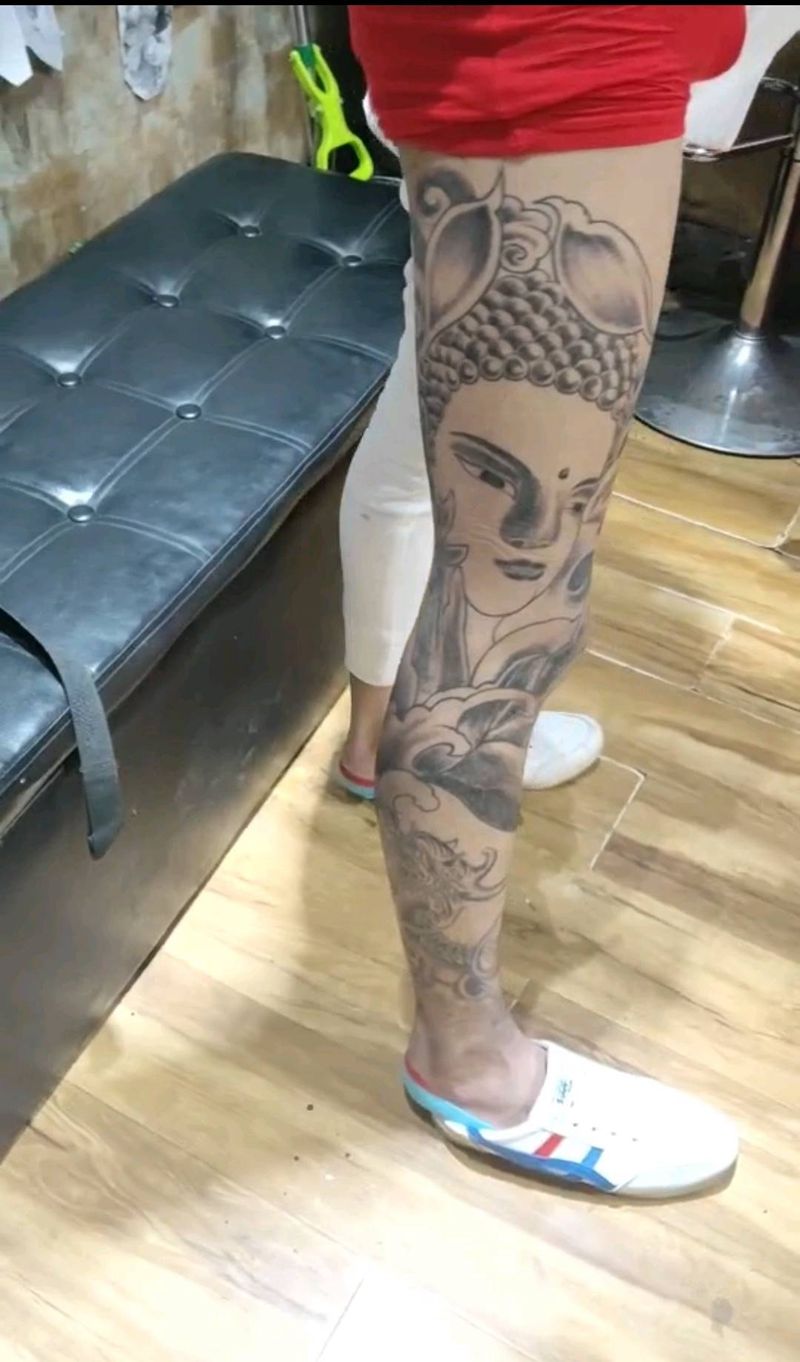 腿已上色纹身图片